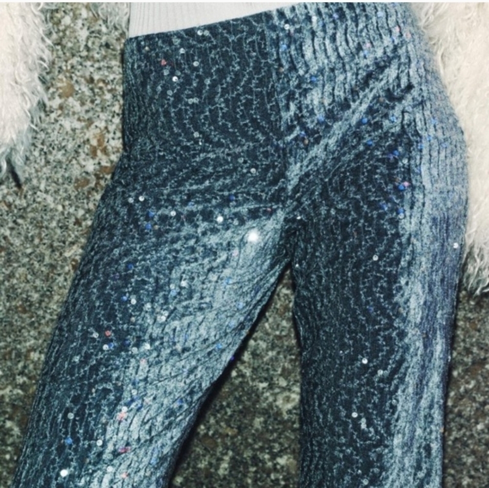 NWOT Zara Women's Velvet Sequin Straight Leg Zipper Side Stretchy Pants Size XS - Picture 3 of 13